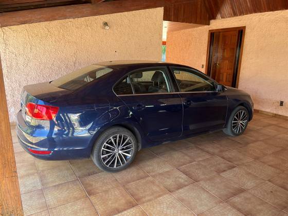VOLKSWAGEN JETTA 2.0 TSI HIGHLINE 200CV GASOLINA 4P TIPTRONIC